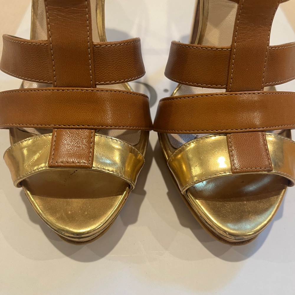 Dior Strappy Sandal. Cognac. Original Box - Picture 4 of 13
